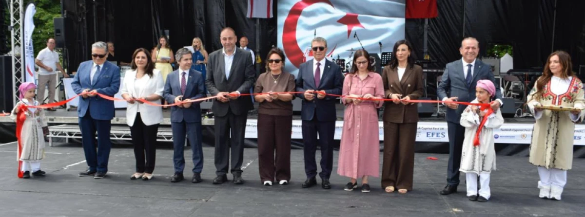 BAŞBAKAN &Uuml;STEL: "&Uuml;LKENİZE YATIRIM YAPIN, &Ccedil;OCUKLARINIZA KUZEY KIBRIS'TA BİR EV ALIN"
