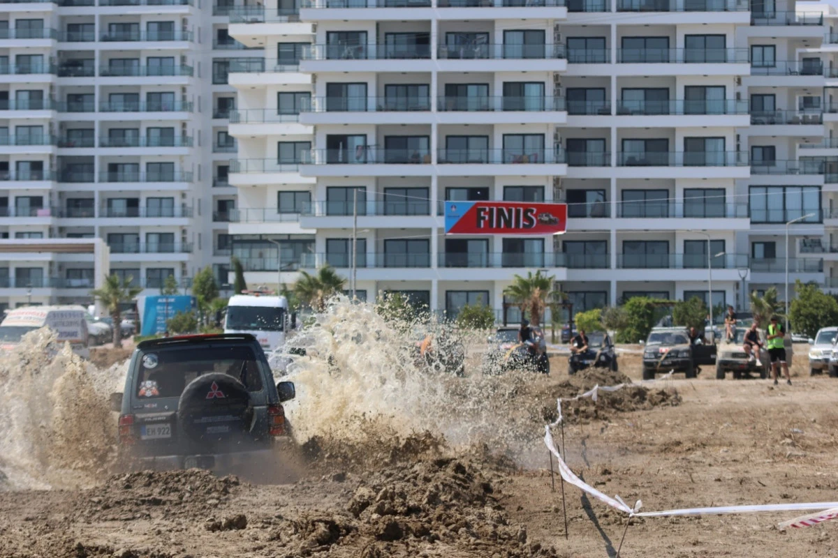 &Ccedil;amur, adrenalin ve heyecan Long Beach&rsquo;te buluştu