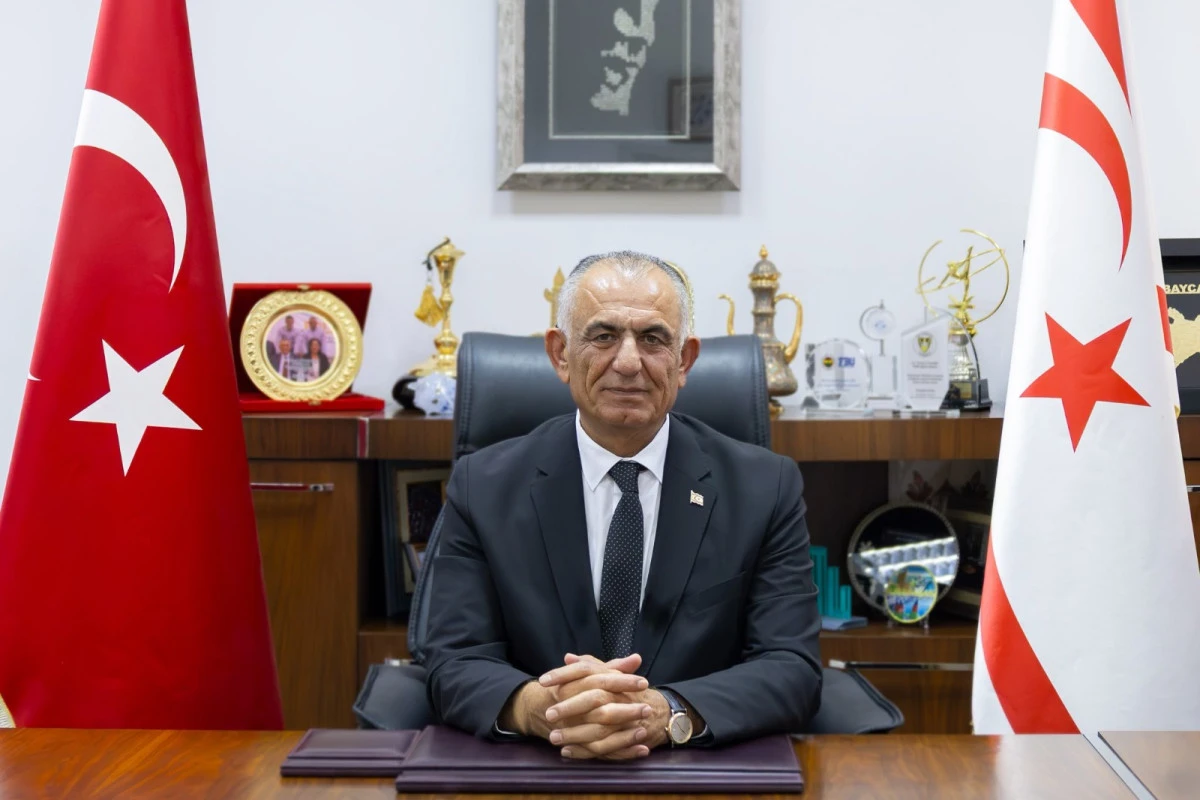 &Ccedil;avuşoğlu: Yapay zeka teknolojilerini eğitim s&uuml;re&ccedil;lerine entegre edecek stratejik adımlar atılacak
