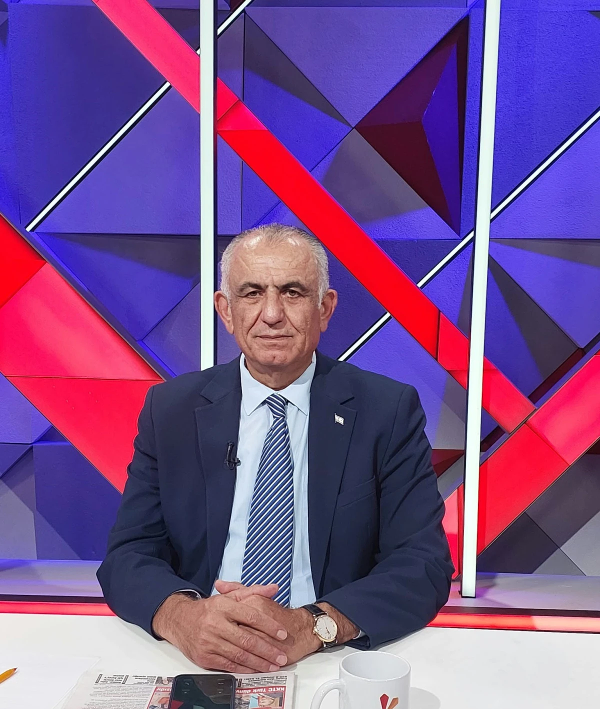 &Ccedil;avuşoğlu&rsquo;ndan DA&Uuml;, TMK ve Tam G&uuml;n Eğitim a&ccedil;ıklaması
