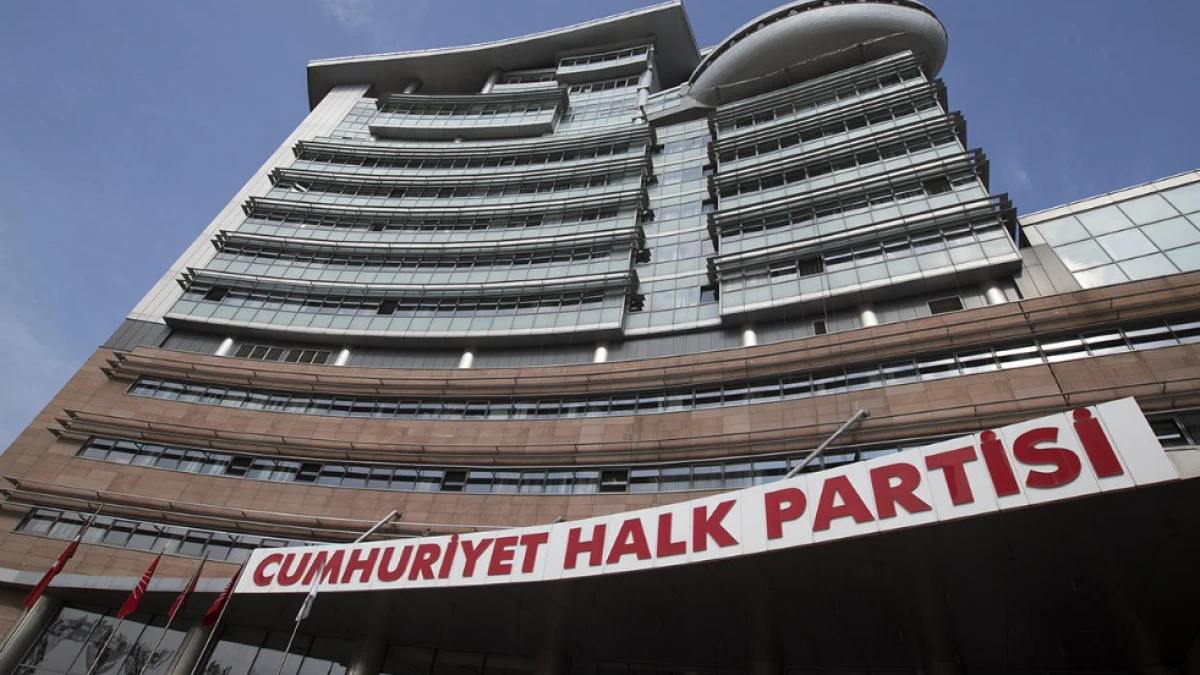 CHP'de 9 ismin ihracı istendi