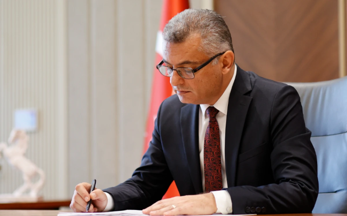 Cumhurbaşkanı Erh&uuml;rman, A&Ouml;A Kuruluş (Değişiklik) Yasası&rsquo;nı Meclis&rsquo;e iade etti