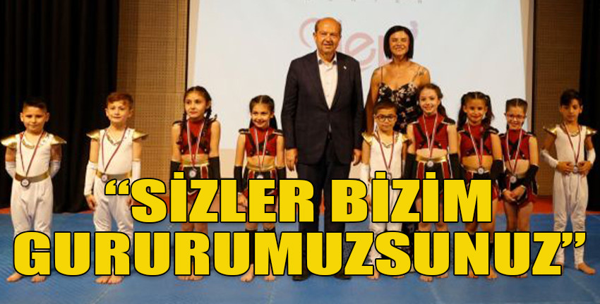 Cumhurbaşkanı Ersin Tatar, Fitness Şöleni’ne katıldı ve çocukların gösterilerini izledi