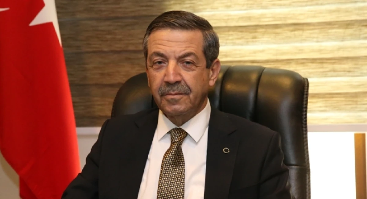 Ertuğruloğlu: &ldquo;Adada yan yana yaşayan, egemen eşit iki ayrı devletin varlığı yeg&acirc;ne ger&ccedil;ek&rdquo;