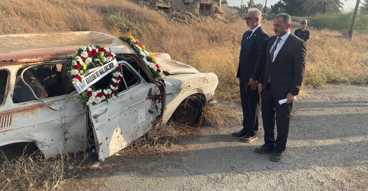 Gazeteci Adem Yavuz i&ccedil;in anma t&ouml;reni