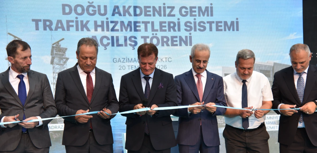 Gemi Trafik Hizmetleri Sistemi ile Kıyı Emniyeti Genel M&uuml;d&uuml;rl&uuml;ğ&uuml; binası t&ouml;renle hizmete girdi
