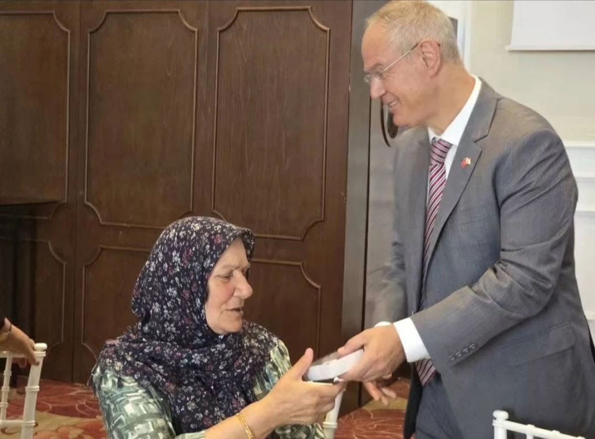 Hasipoğlu: B&uuml;y&uuml;klerimiz ge&ccedil;mişten geleceğe uzanan en kıymetli hafızamız