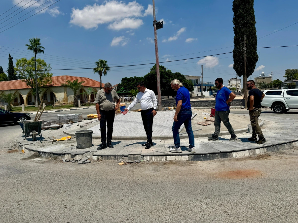 İki belediye arasında g&uuml;&ccedil;l&uuml; iş birliği mesajı 