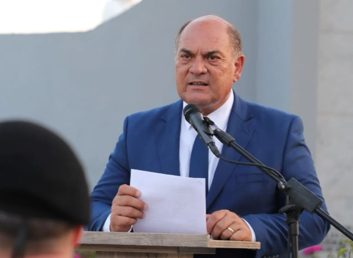 Karavezirler: Şehitlerimizi unutmayacağız, unutturmayacağız