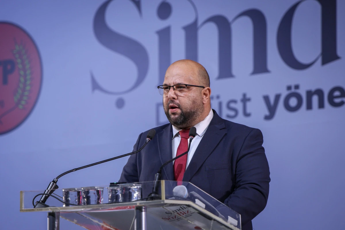 Kişi: &Uuml;lkemizin bug&uuml;n&uuml;ne ve geleceğine sahip &ccedil;ıkıyoruz