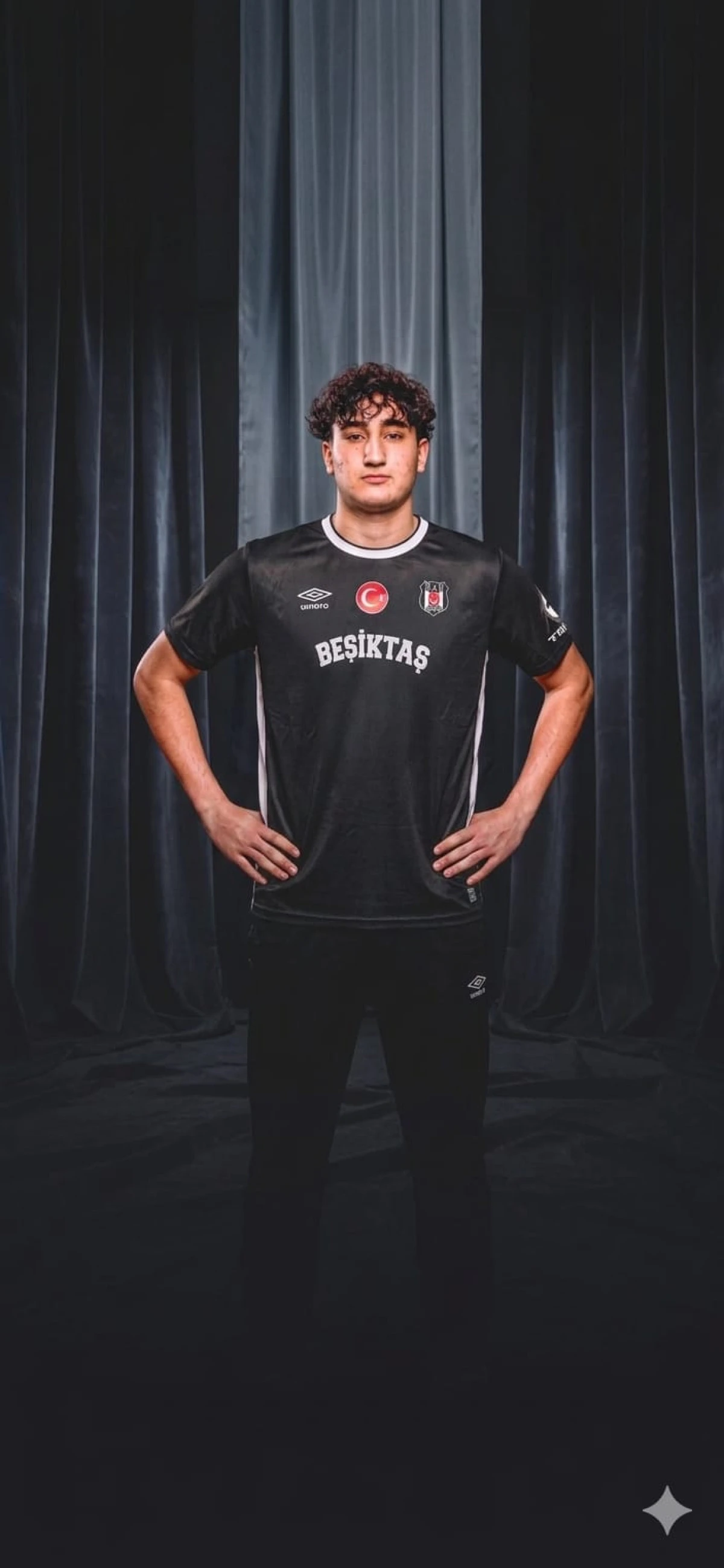 KKTC&rsquo;den B&uuml;y&uuml;k Gurur: Atahan Ak&ccedil;am, Beşiktaş Hentbol Takımı&rsquo;na Transfer Oldu!