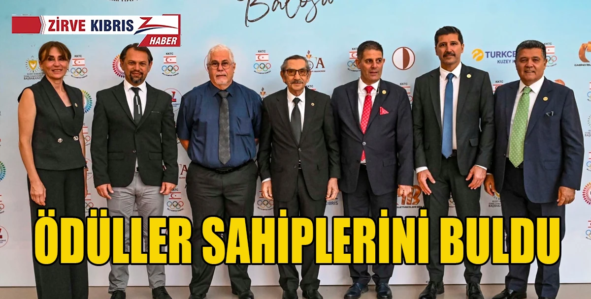  Milli Olimpiyat Komitesi spora katkı sağlayan isimleri &ouml;d&uuml;llendirdi