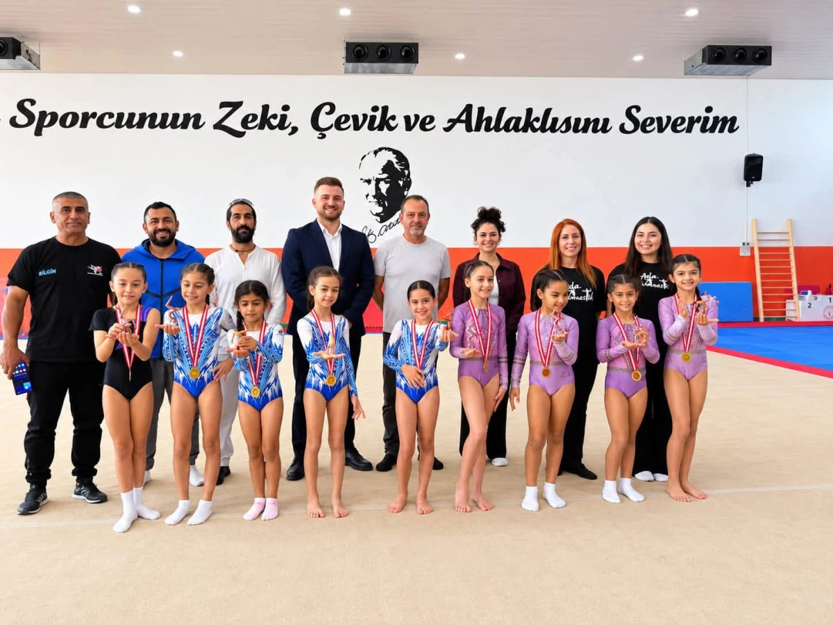 Minik cimnastik&ccedil;iler T&uuml;rkiye finallerine katılma hakkı kazandı