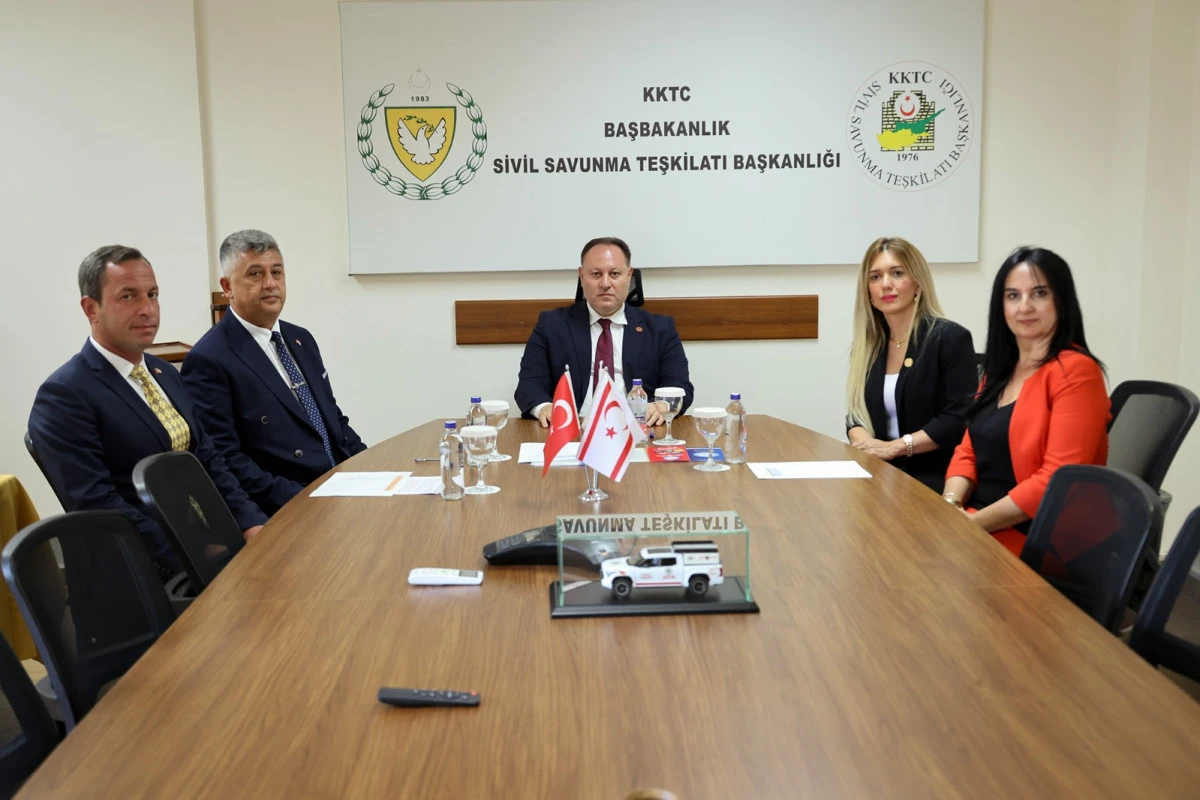 &Ouml;zt&uuml;rkler: Kıbrıs T&uuml;rk Halkı&rsquo;nın Sivil Savunma Teşkilatı&rsquo;na g&uuml;veni tesad&uuml;fi değildir