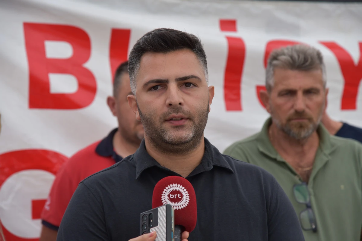 Petrol-İş&rsquo;in grevi ikinci g&uuml;n&uuml;nde&hellip; Kolozali: &ldquo;M&uuml;cadelemiz s&uuml;recek&rdquo;