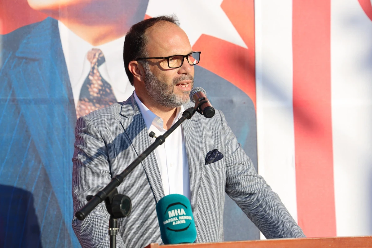 Sadıkoğlu: &Uuml;reten kadınların her zaman yanındayız
