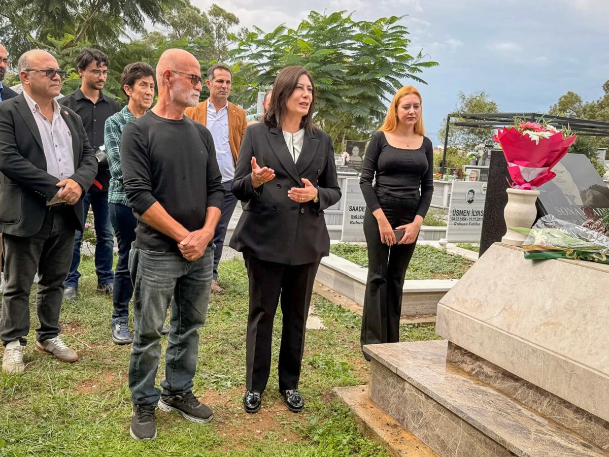 Sonay Adem &ouml;l&uuml;m&uuml;n&uuml;n 8&rsquo;inci yıl d&ouml;n&uuml;m&uuml;nde kabri başında anıldı
