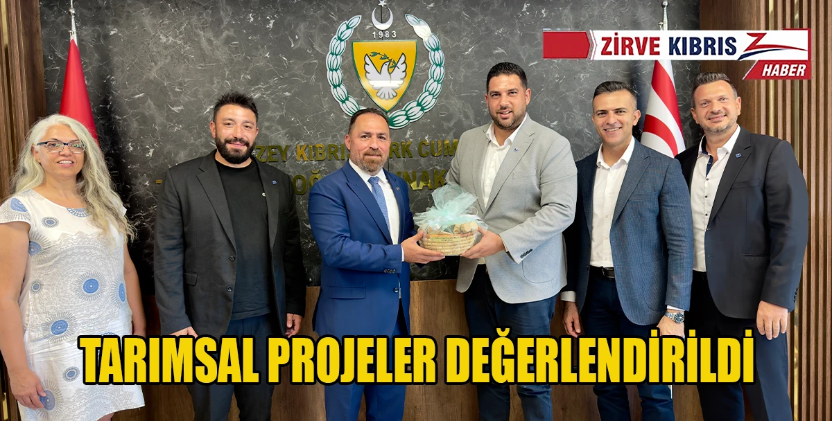  Tarım Bakanı &Ccedil;avuş inşaat m&uuml;hendisleriyle g&ouml;r&uuml;şt&uuml;