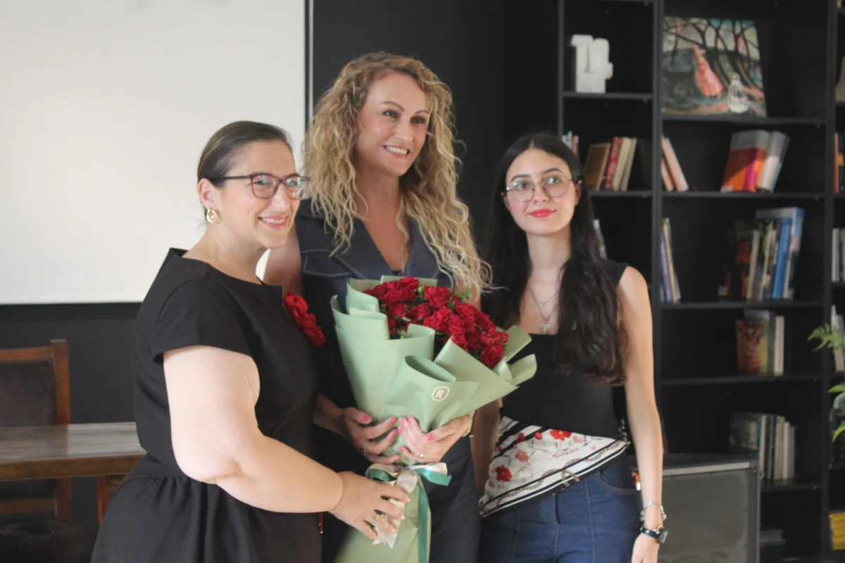 &ldquo;Women in Red&rdquo; etkinliğinde Vikipedi&rsquo;deki kadın temsiline dikkat &ccedil;ekildi