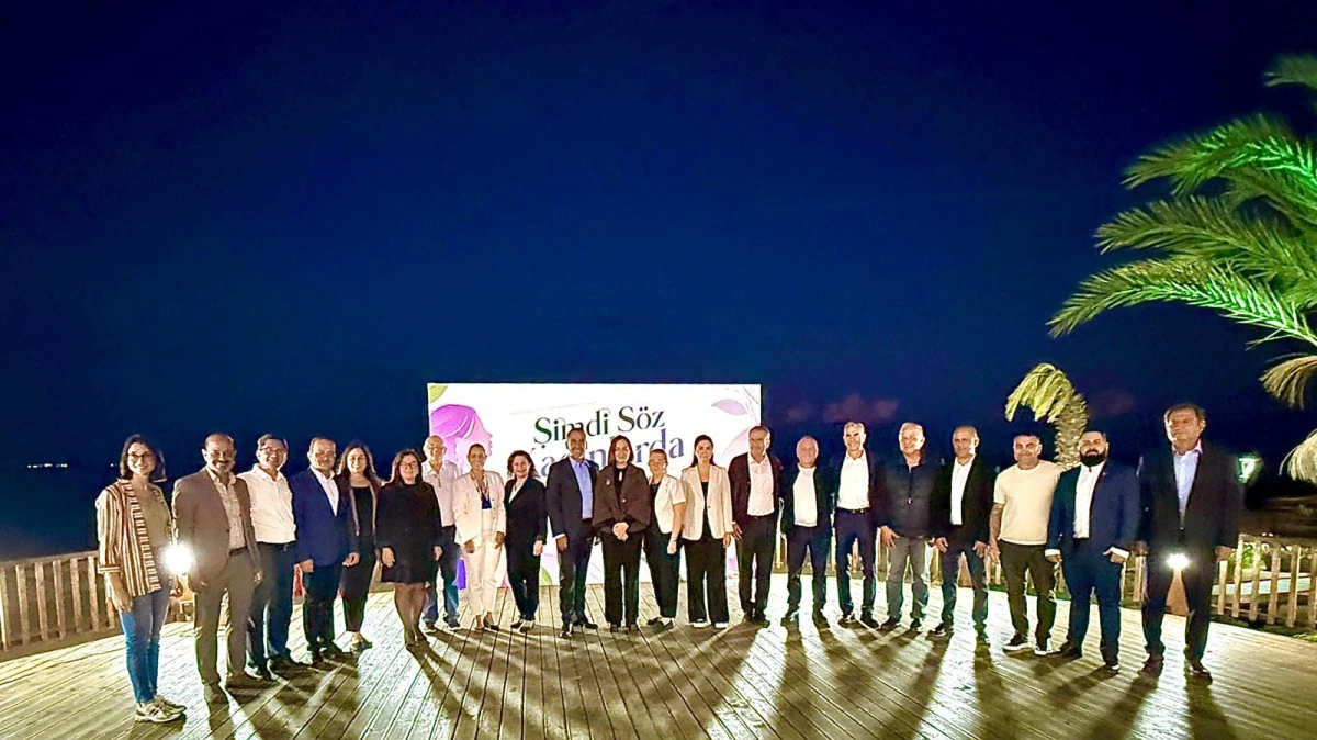 Yeniboğazi&ccedil;i&rsquo;nde kadın dayanışma gecesi: Eşitlik i&ccedil;in Yeni D&ouml;nem vurgusu